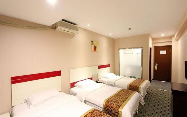 Chongqing Zhiyue Hotel