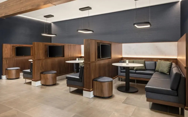 Courtyard by Marriott Owatonna Downtown