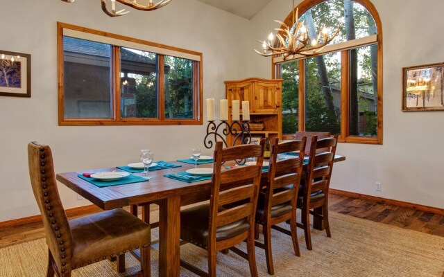 Abode at Four Lakes