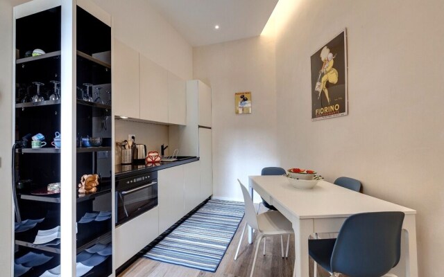 Central Berchet With Terrace and Private Entrance