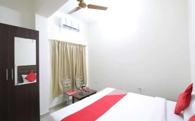 Oyo Flagship 92914 Mathura Inn