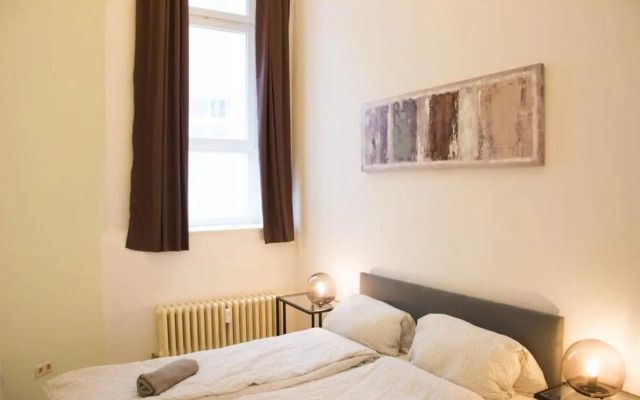 Moabit Family Apartment
