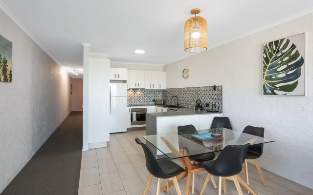 The Palms Apartments