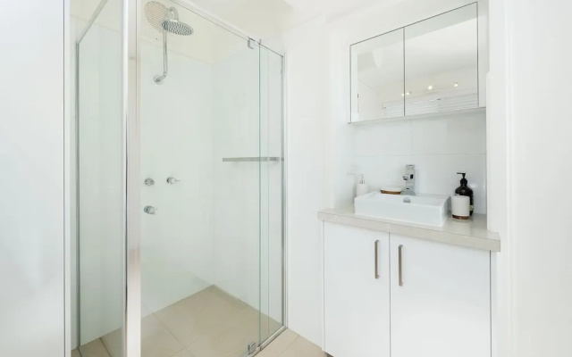 The Executive - Central & Sophisticated – Bathroom – Albury