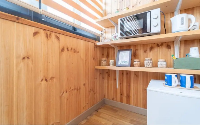 Jeju Tunanghouse Pension