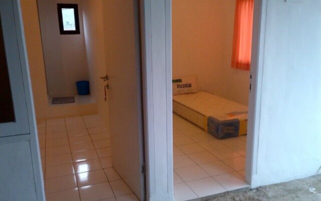 Guesthouse Maura by ZUZU