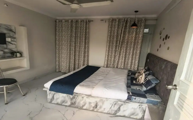 Nirvana Inn