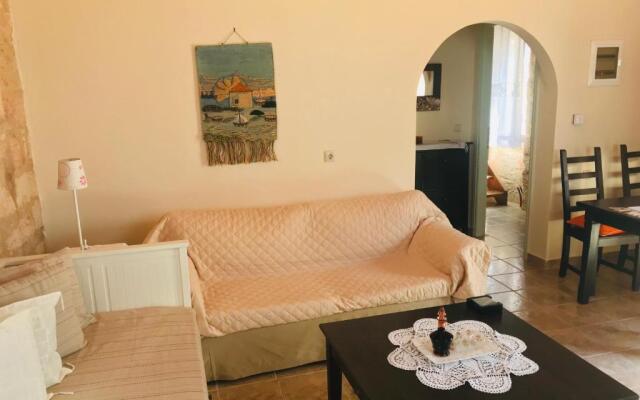 Christakos stone house Elafonisos