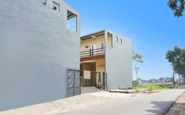 Oyo 91569 Omah Wijaya Kusuma Syariah