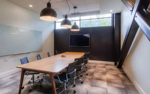 Cozysuites Modern 1BR Lawrenceville