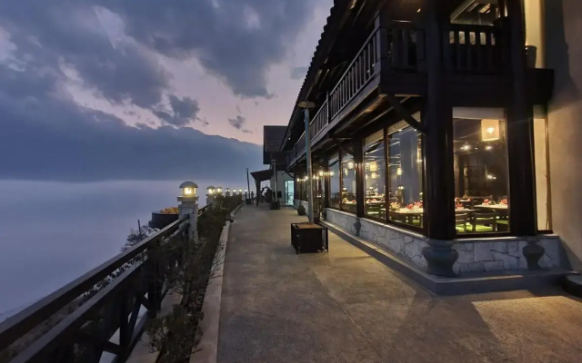 Курортный отель Ville De Mont Mountain Resort