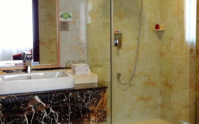 Bama Phoenix Hotel