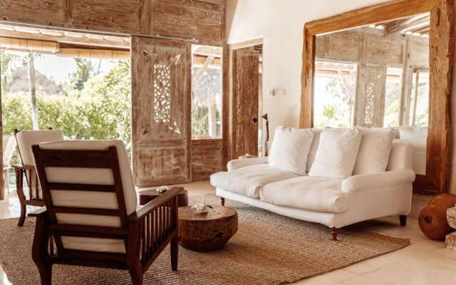 Santai Beach House