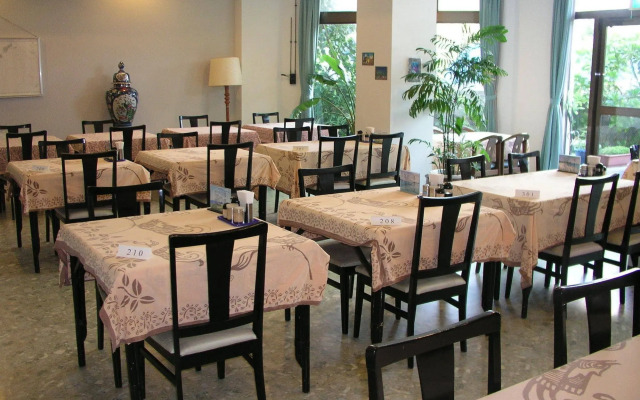 Kerama Beach Hotel