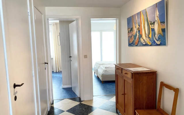 Apartment in Nieuwpoort With sea View