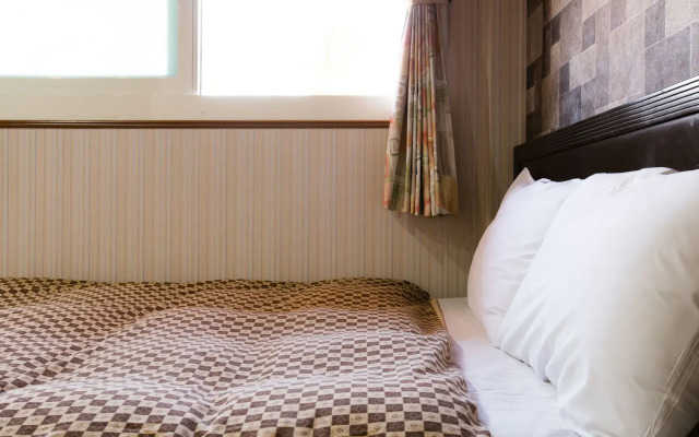Kenting Dajianshan Cabin