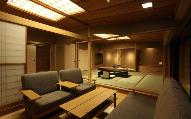 Okuikaho Ryotei Kaichoro Ryokan