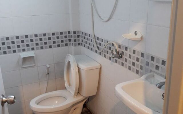 Suanrimtarn Suanphung