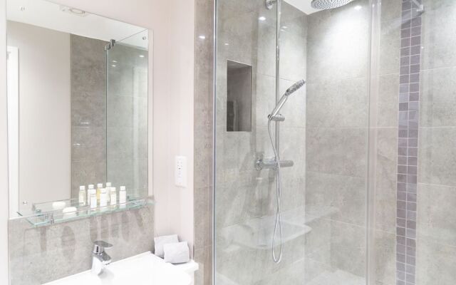 Citystay - Hinton House