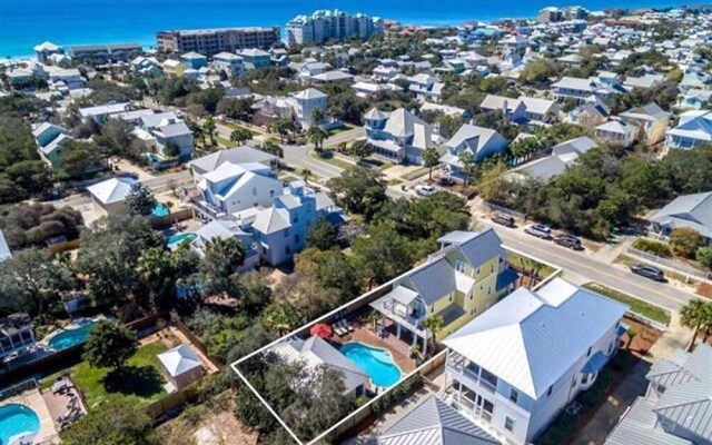 The Crystal Beach House - 1768742