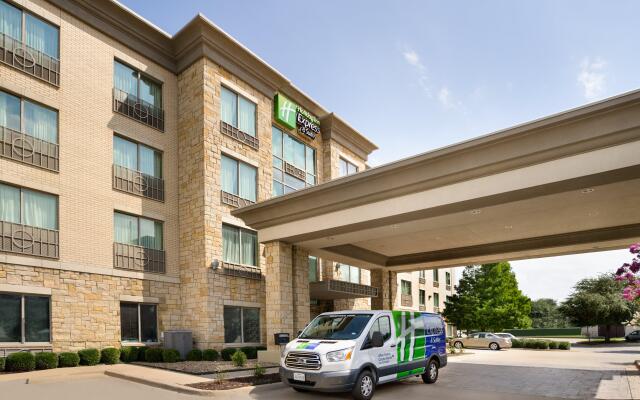 Holiday Inn Express & Suites Dallas NE - Allen, an IHG Hotel