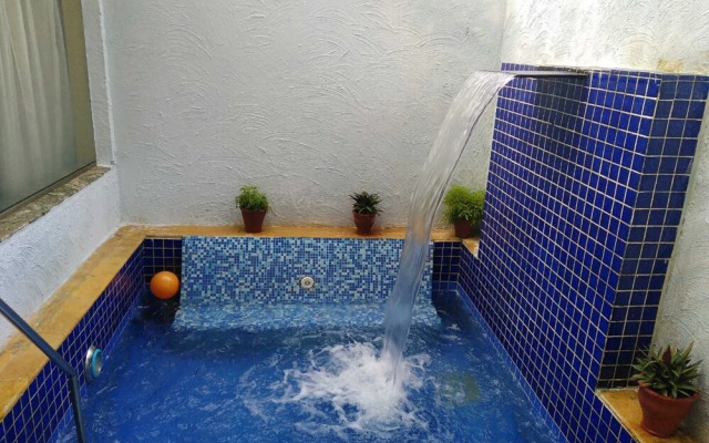 Vraksh Resort