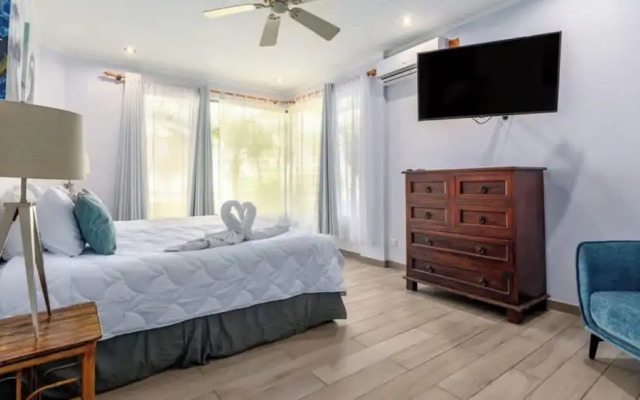 Marina Resort 502