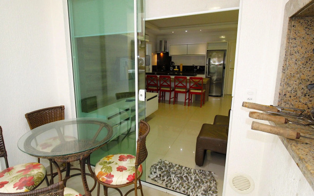 1043 Apartamento A 50 Mts Da Praia De Bombinhas