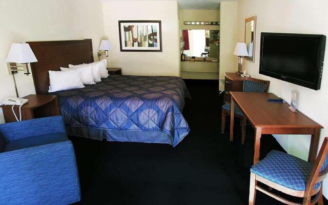 Atrium Inn