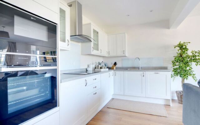 Harbour View 22728