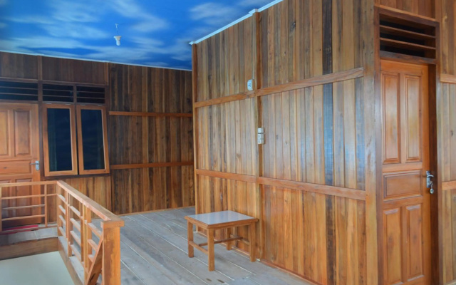 4 Sisters Divers – Pool – Manado