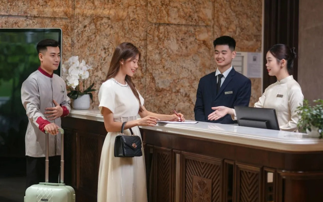 Gloud Hotel