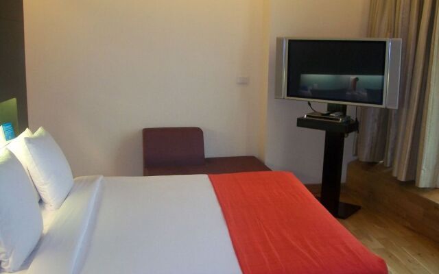Galaxy Hotel