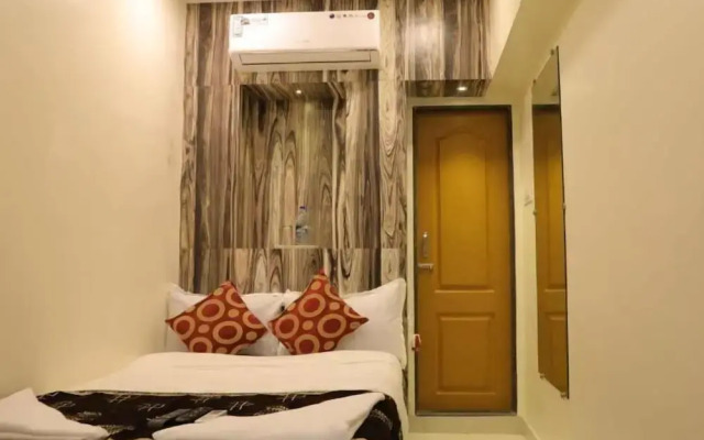 Hotel Golden Inn