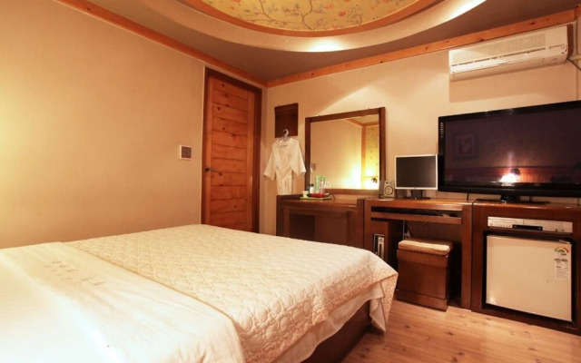 Pocheon Supsogui Gungjeon