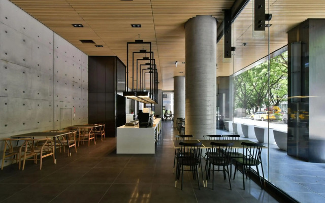 Hotel R14
