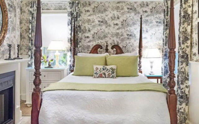 Catherine Ward House Inn