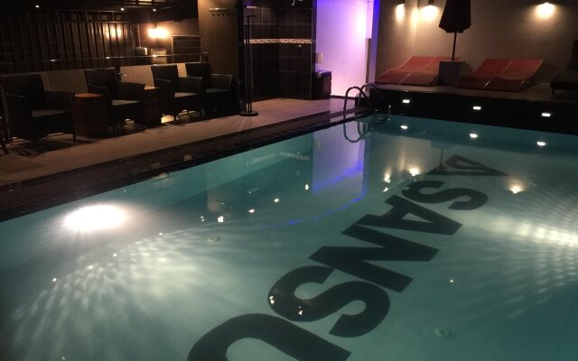 Sansu Hotel