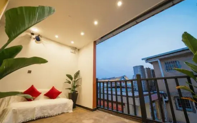 AMOY·Happiness Home Inn (Cozy Retreat Near the Sea, Huandao South Road)