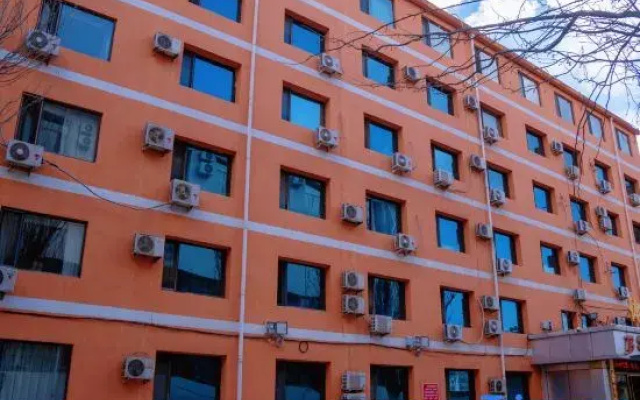 Sports Hotel