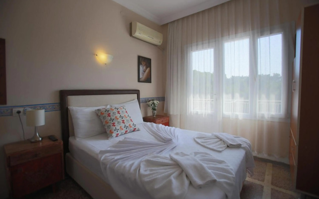 Tunc Otel