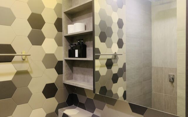 Ceylonz Suites by Roomy
