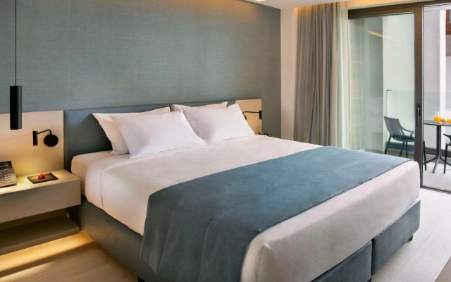 Mercure Larnaca Beach Resort