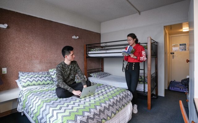 YHA Queenstown Central - Hostel