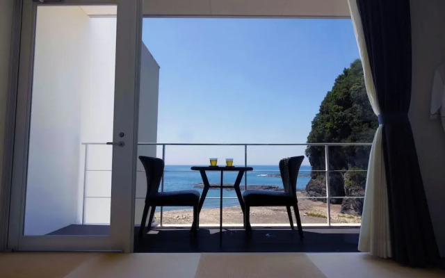 Beach Terrace Kushimoto