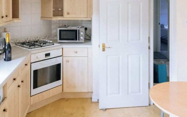 Snug & Serene 2BD Flat - Roseburn