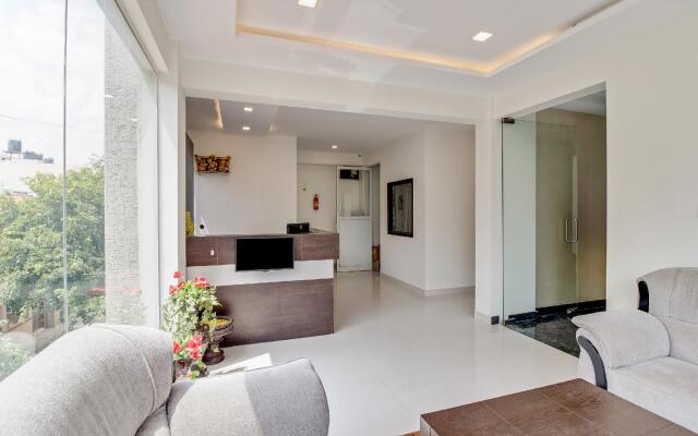 OYO 60746 Kings Suites