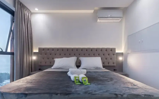 MHFA Studios em Prédio Luxuoso Vista Mar