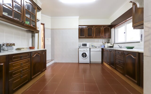 Sintra Classic Villa by Homing