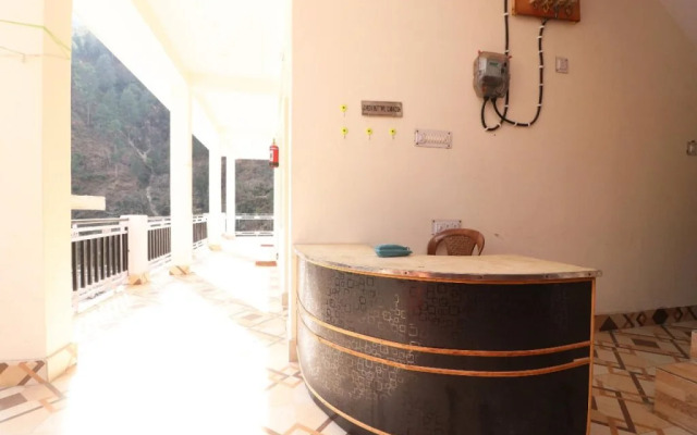 Hotel Aanandit By OYO Rooms